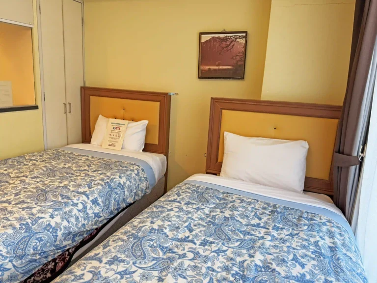 Twin Room Shared_1.4
