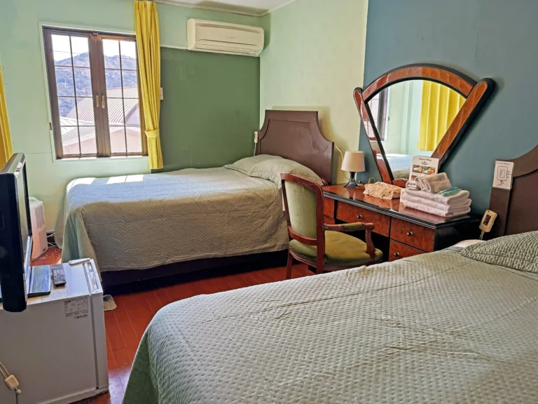 twinroom_b12