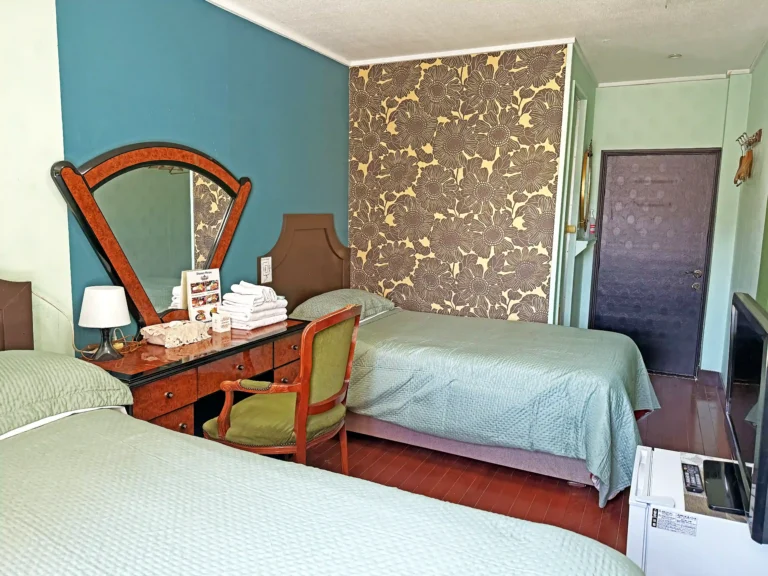 twinroom_b13